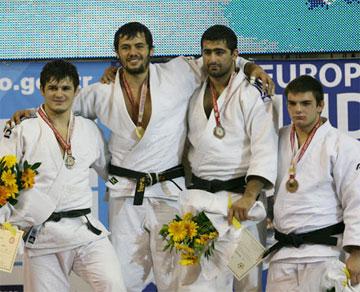 Rafał Filek na podium ME (pierwszy z prawej)