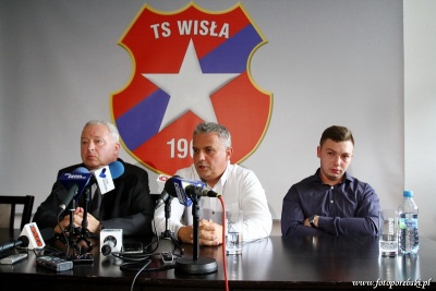Od lewej Piotr Dunin-Suligostowski, Robert Szymański i Damian Dukat.Zdjęcie: Krzysztof Porębski. Źródło: wislaportal.pl
