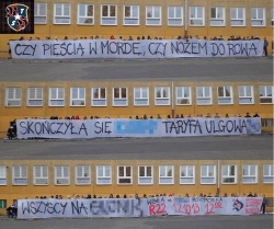 2013.09.12 Wisła II-Hutnik Kraków-transparent mobilizujący na mecz