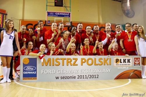 Mistrzynie Polski 2012.Foto: Krzysztof Porębski / Źródło:wislacanpack.pl 