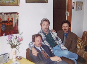 Bracia Andrzej, Tadeusz i Zbigniew Michaliszyn w 1999 r.