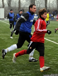 Sebastian Czapa w towarzyskim meczu Młodej Wisły ze Szreniawą Nowy Wiśnicz 29 stycznia 2011 roku.