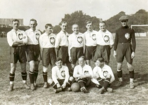Reyman drugi z lewej, przed meczem z Węgrami