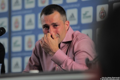 Klub żegna się z Radosławem Sobolewskim. Na konferencji prasowej Sobol nie może powstrzymać łez.