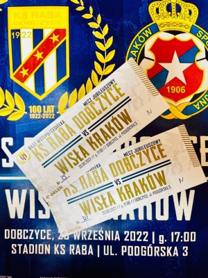 Gmina i Miasto Dobczyce przygotowały dwa bilety w zabawie na facebooku.