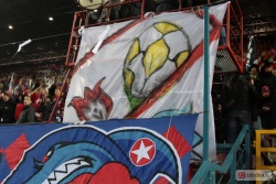 2012.03.30 Wisła - Legia Warszawa,transparent z przekreślonym logo EURO 2012.