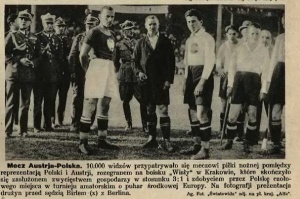 Przywitanie kapitanów, Polska - Austria na stadionie Wisły