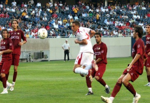 Dariusz Dudka strzelił właśnie gola.