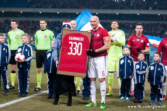 Swój 330. mecz w Ekstraklasie rozgrywa Arkadiusz Głowacki, tym samym bijąc 47-letni rekord należący do Władysława Kawuli.