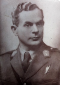 Ludomir Mazurek, zdjęcie z grobu na Cmentarzu Rakowickim