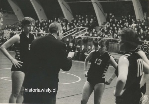 Mecz koszykarek w 1969 roku