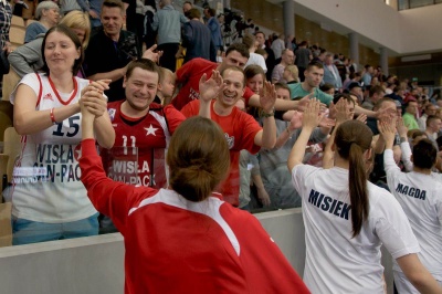 Fani z Krakowa mieli powody do radości po dwóch zwycięstwach odniesionych w Bydgoszczy.