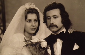 Ślubne zdjęcie Wandy Werbiłowicz i Antoniego Szymanowskiego.