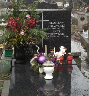 Grób Piotra Tuczyńskiego na Cmentarzu Rakowickim
