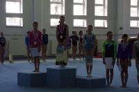 Turniej Młodości - finał równoważni (juniorki młodsze kl III), Nysa 2012.04.01 I miejsce Aleksandra Batko, III miejsce Zofia Tokarek, IV miejsce Magda Hardyn